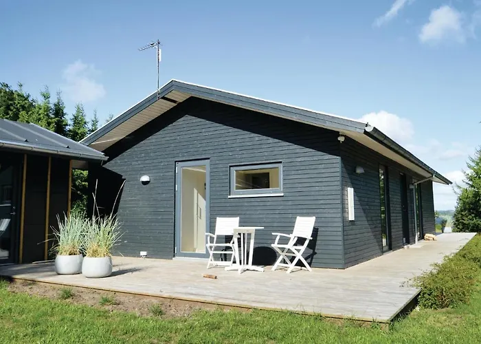Three-bedroom In Holiday home Skals