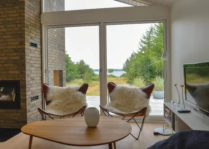 Three-bedroom In Skals